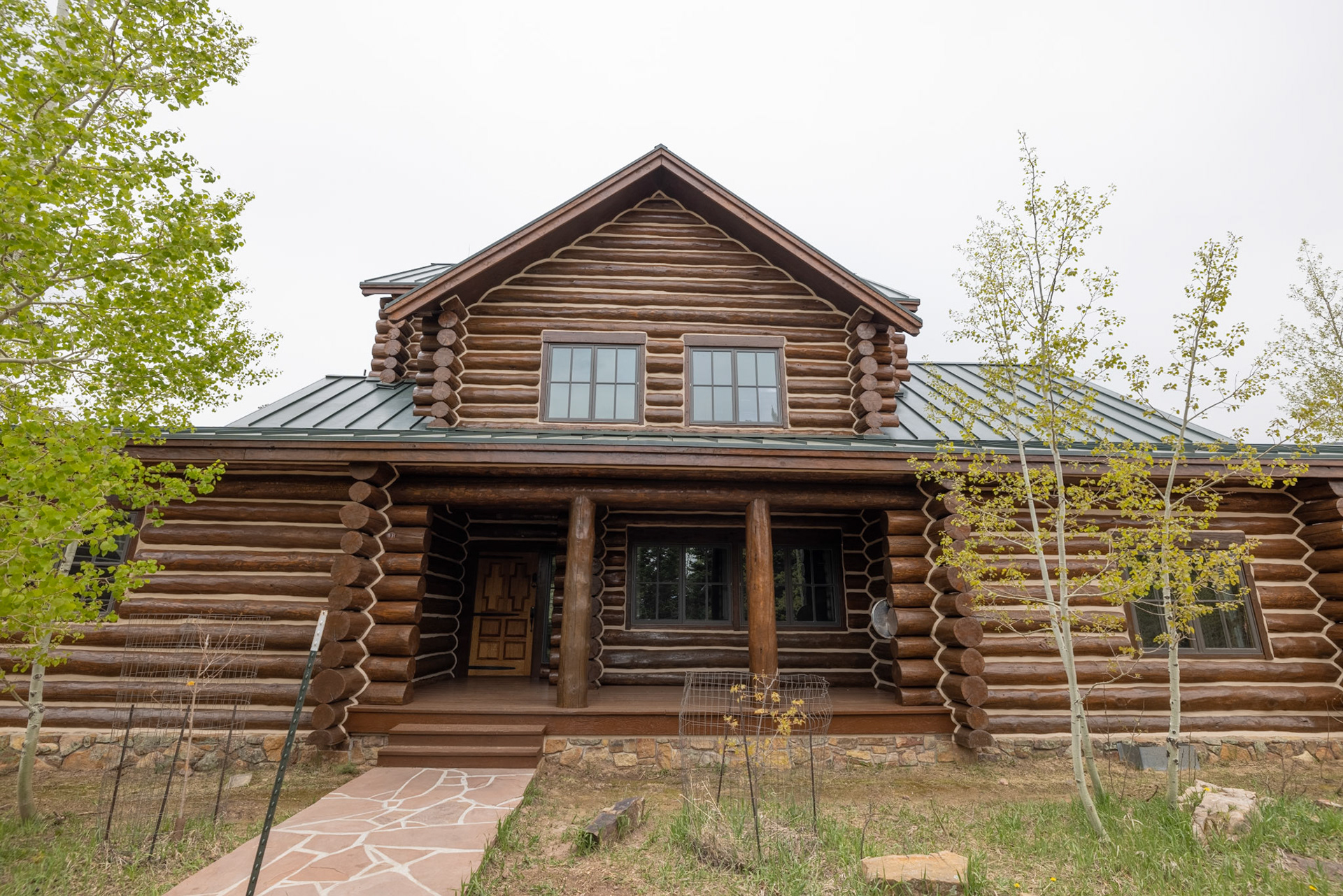 Professional log home restoration in Colorado
